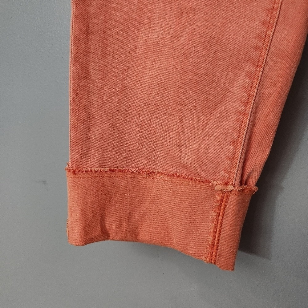 J.Jill Women’s Coral Authentic Fit Cropped Raw Hem Cotton Spandex Denim size 10 - Picture 2 of 13